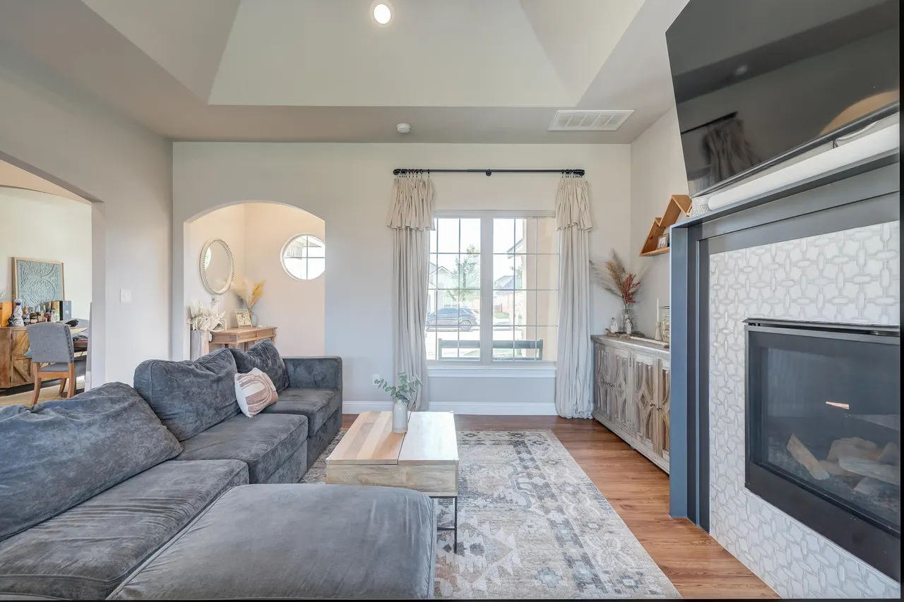 Photo 6 — 6958 102nd Street, Lubbock, TX 79424