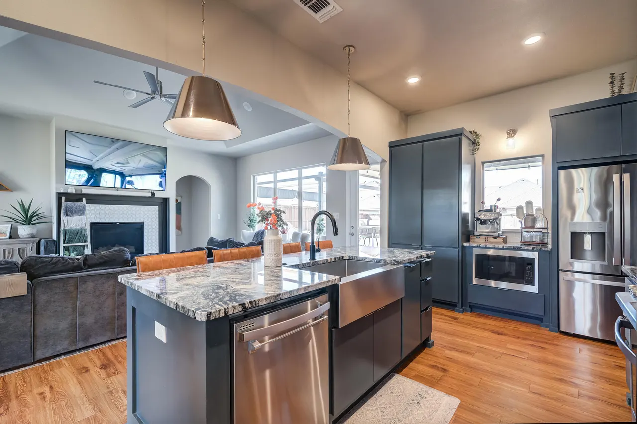 Photo 11 — 6958 102nd Street, Lubbock, TX 79424