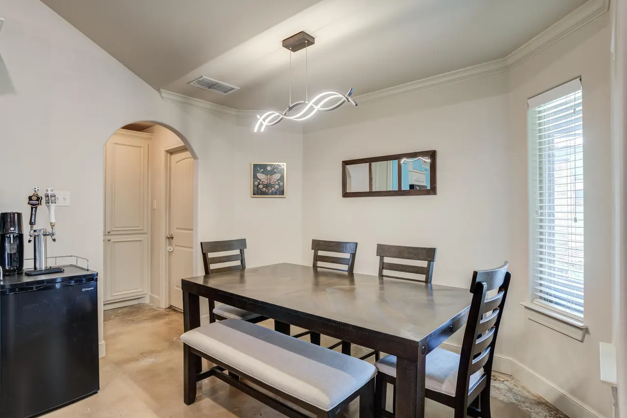 Photo 13 — 6525 72nd Street, Lubbock, TX 79424
