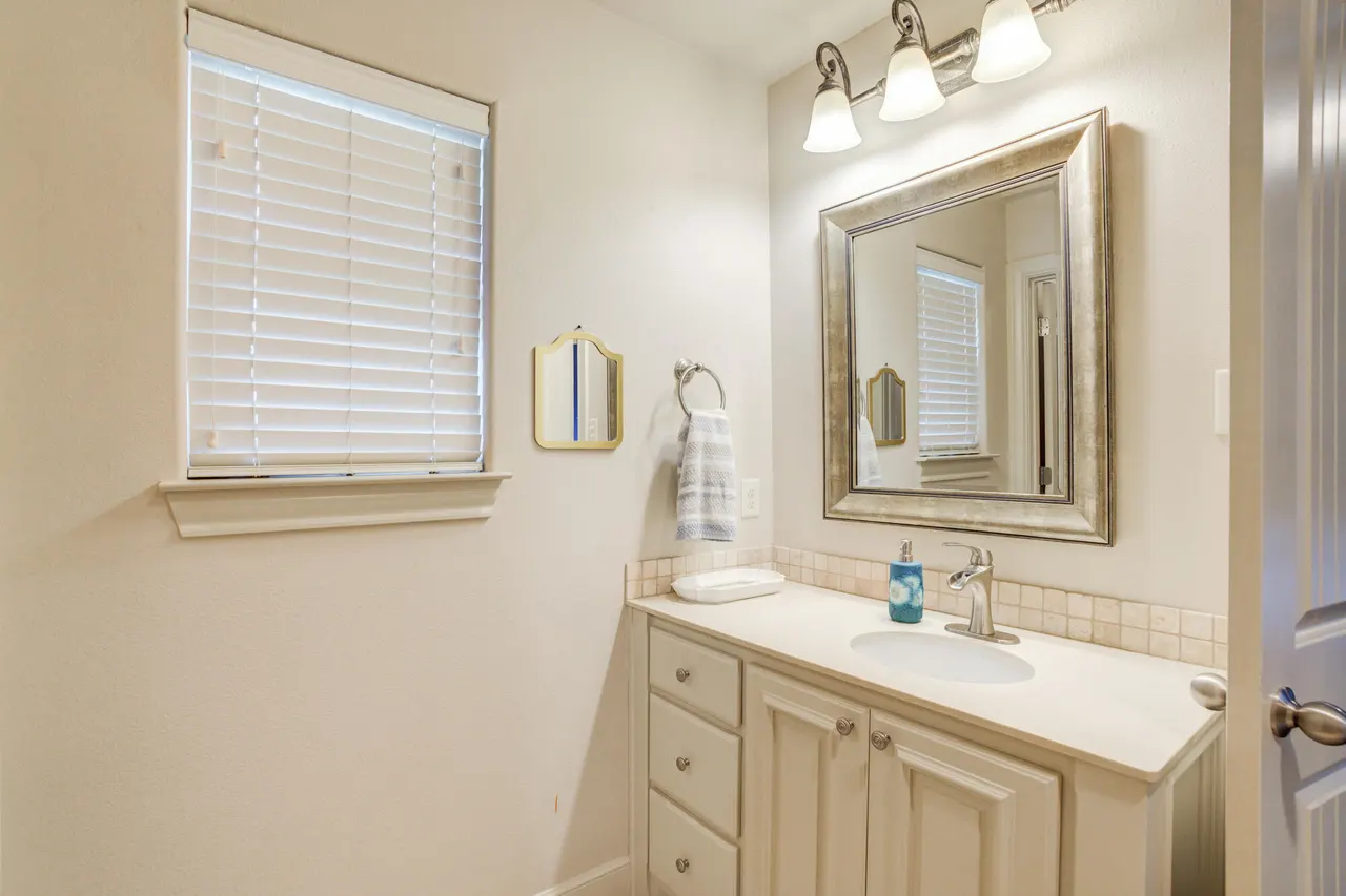 Photo 17 — 6525 72nd Street, Lubbock, TX 79424