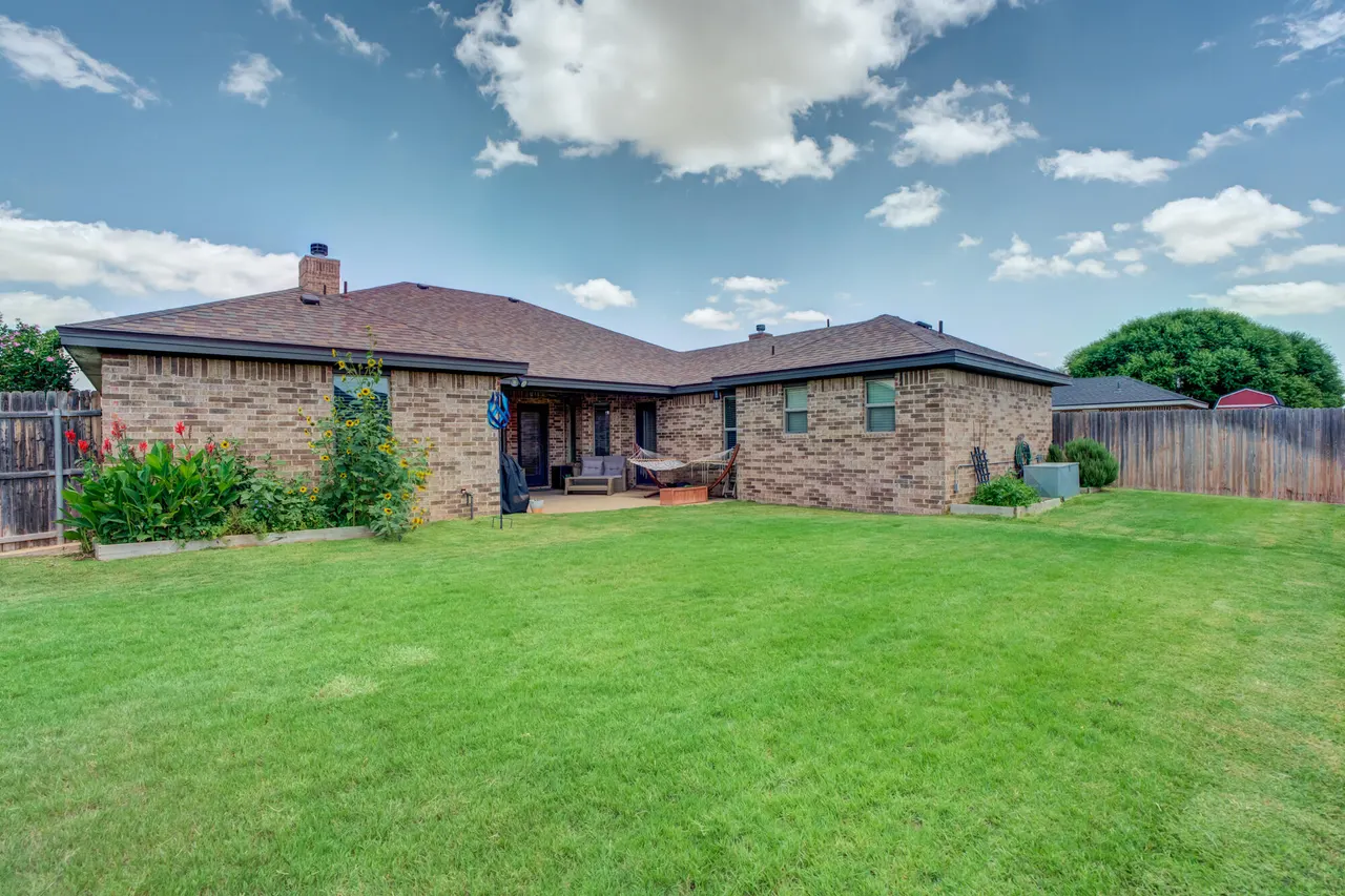 Photo 37 — 6525 72nd Street, Lubbock, TX 79424