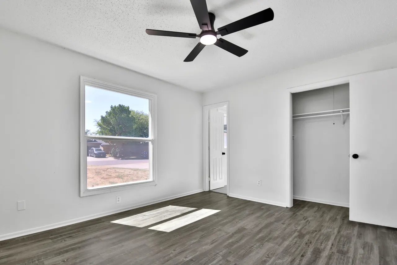 Photo 26 — 7807 Vernon Avenue, Lubbock, TX 79423