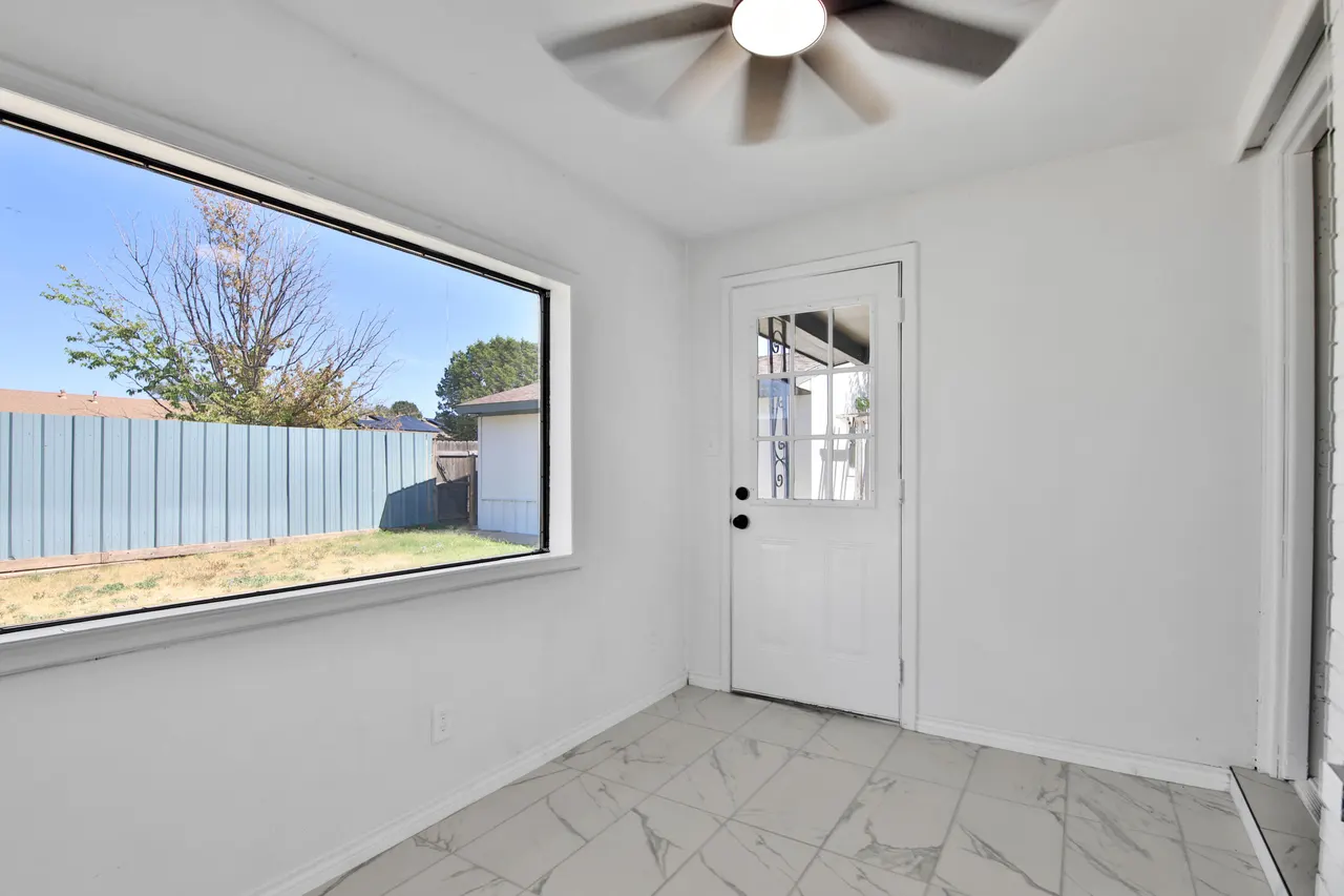 Photo 31 — 7807 Vernon Avenue, Lubbock, TX 79423