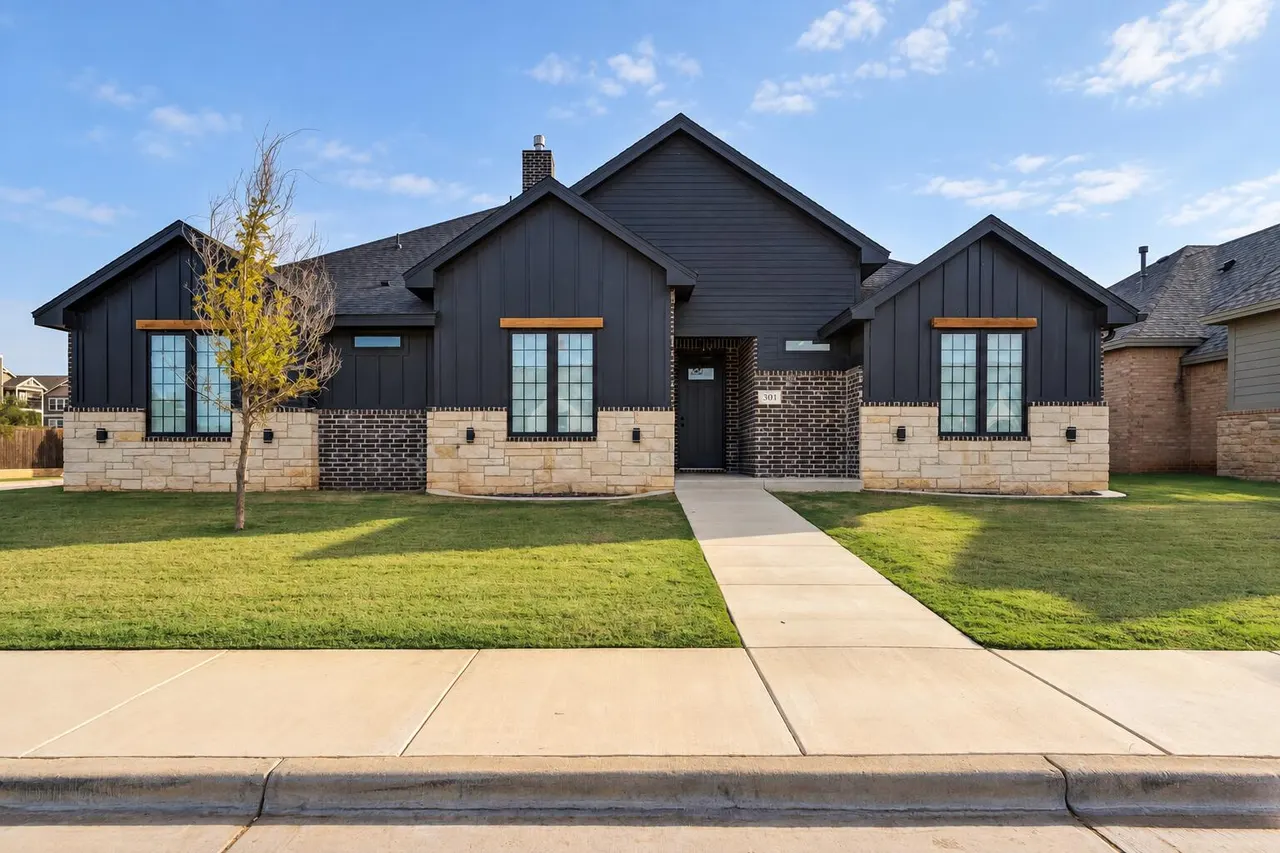 Front exterior — 5301 111th Street, Lubbock, TX 79424