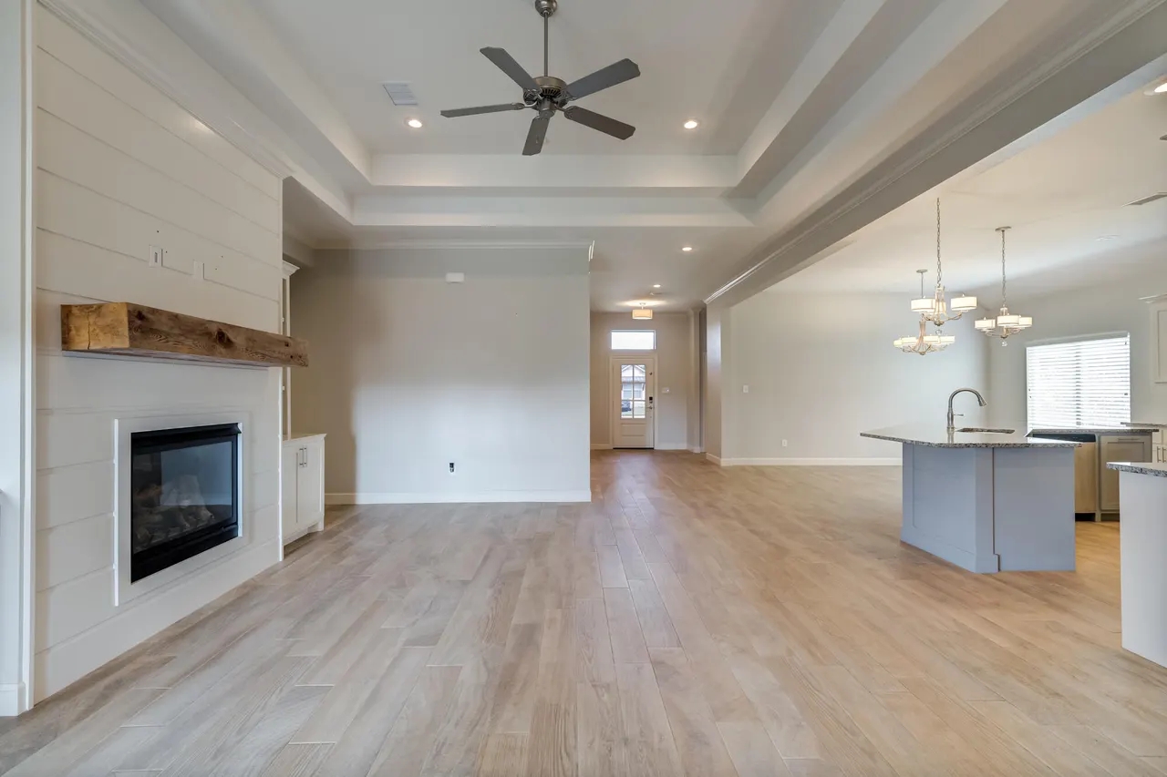 Photo 3 — 6919 72nd Street, Lubbock, TX 79424