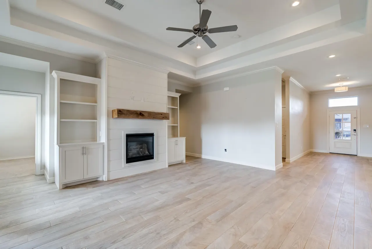 Photo 4 — 6919 72nd Street, Lubbock, TX 79424