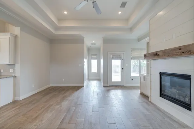 Photo 7 — 6919 72nd Street, Lubbock, TX 79424