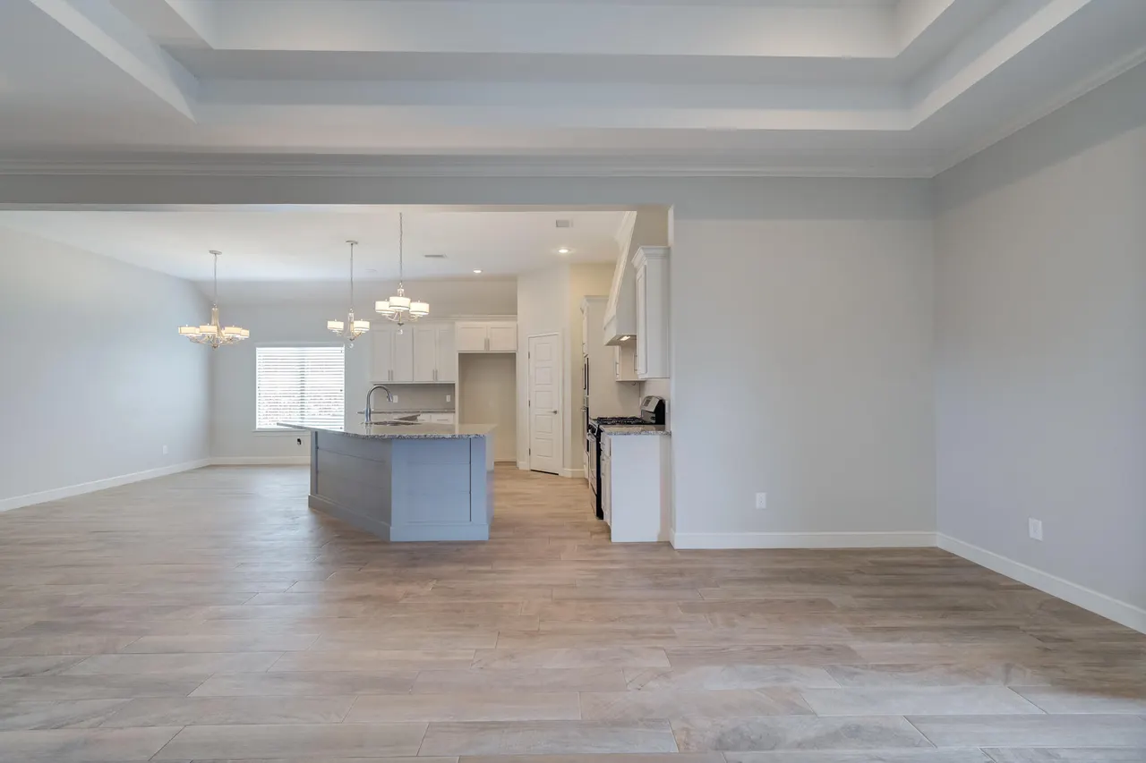Photo 10 — 6919 72nd Street, Lubbock, TX 79424