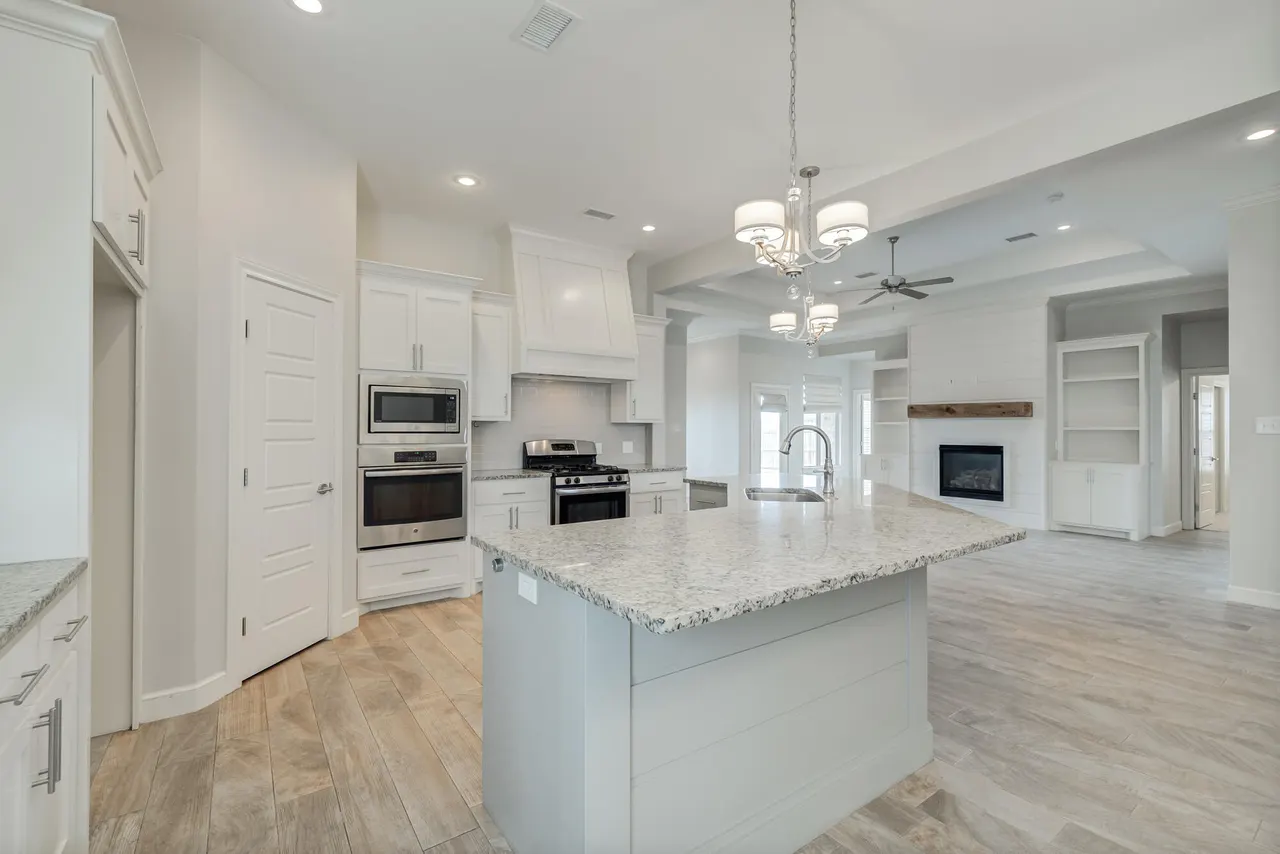 Photo 16 — 6919 72nd Street, Lubbock, TX 79424
