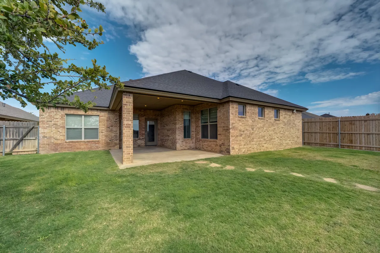 Photo 47 — 6919 72nd Street, Lubbock, TX 79424