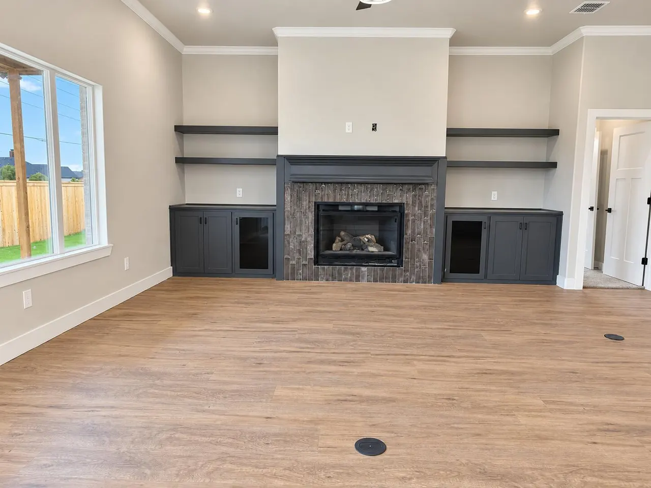 Photo 4 — 749 Ventoso Circle, Wolfforth, TX 79382