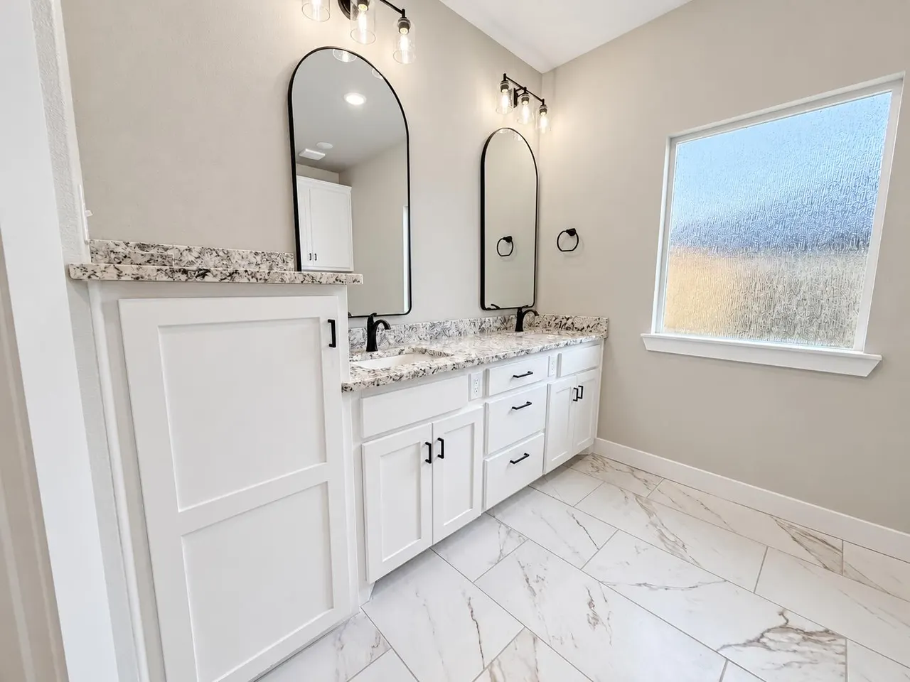 Photo 13 — 749 Ventoso Circle, Wolfforth, TX 79382