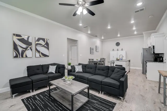 Photo 2 — 1206 N Essex Avenue, Lubbock, TX 79416