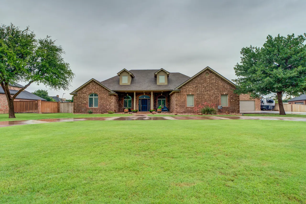 Photo 4 — 8304 County Road 6945, Lubbock, TX 79407