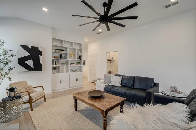 Photo 7 — 3709 127th Street, Lubbock, TX 79423