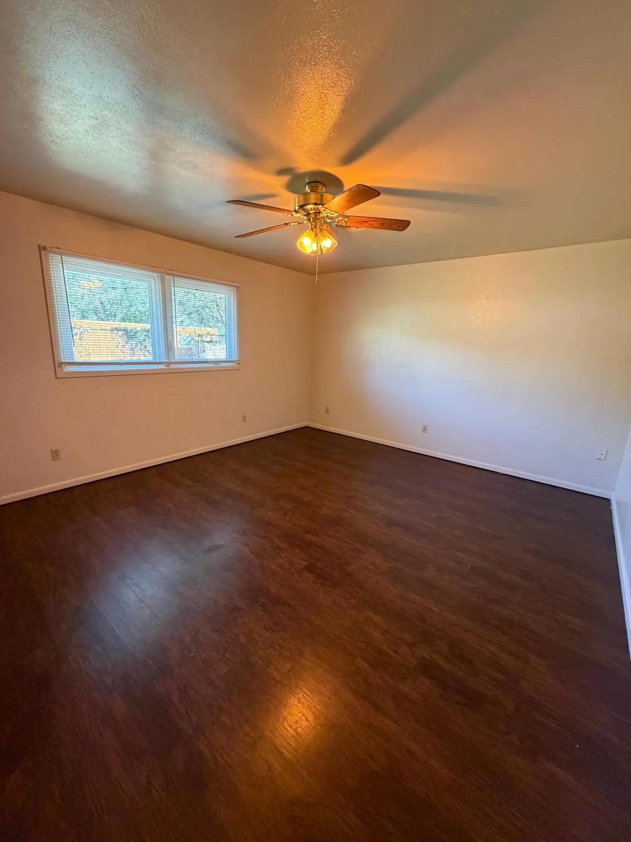 Photo 12 — 2408 33rd Street B, Lubbock, TX 79411