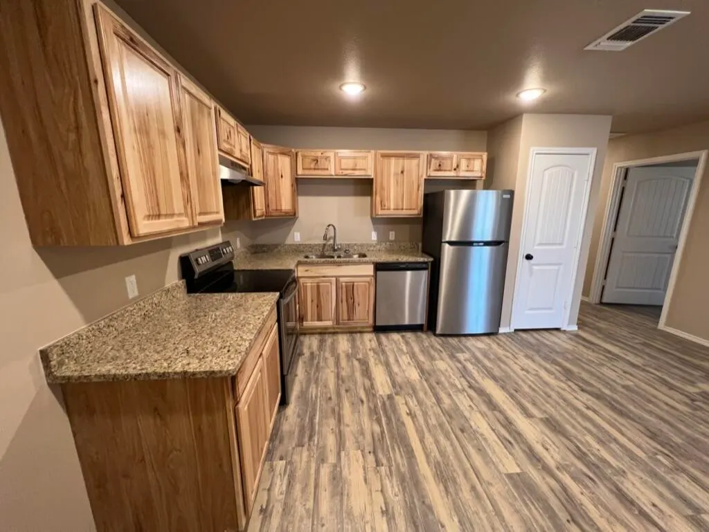 Photo 7 — 2614 N Avenue P, Lubbock, TX 79403