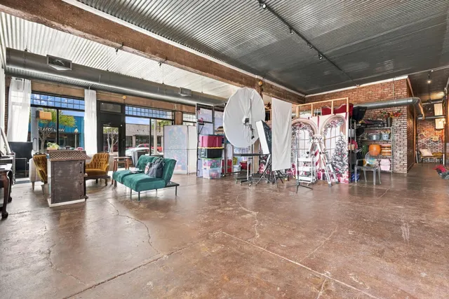 Photo 7 — 602 Broadway Street, Lubbock, TX 79401