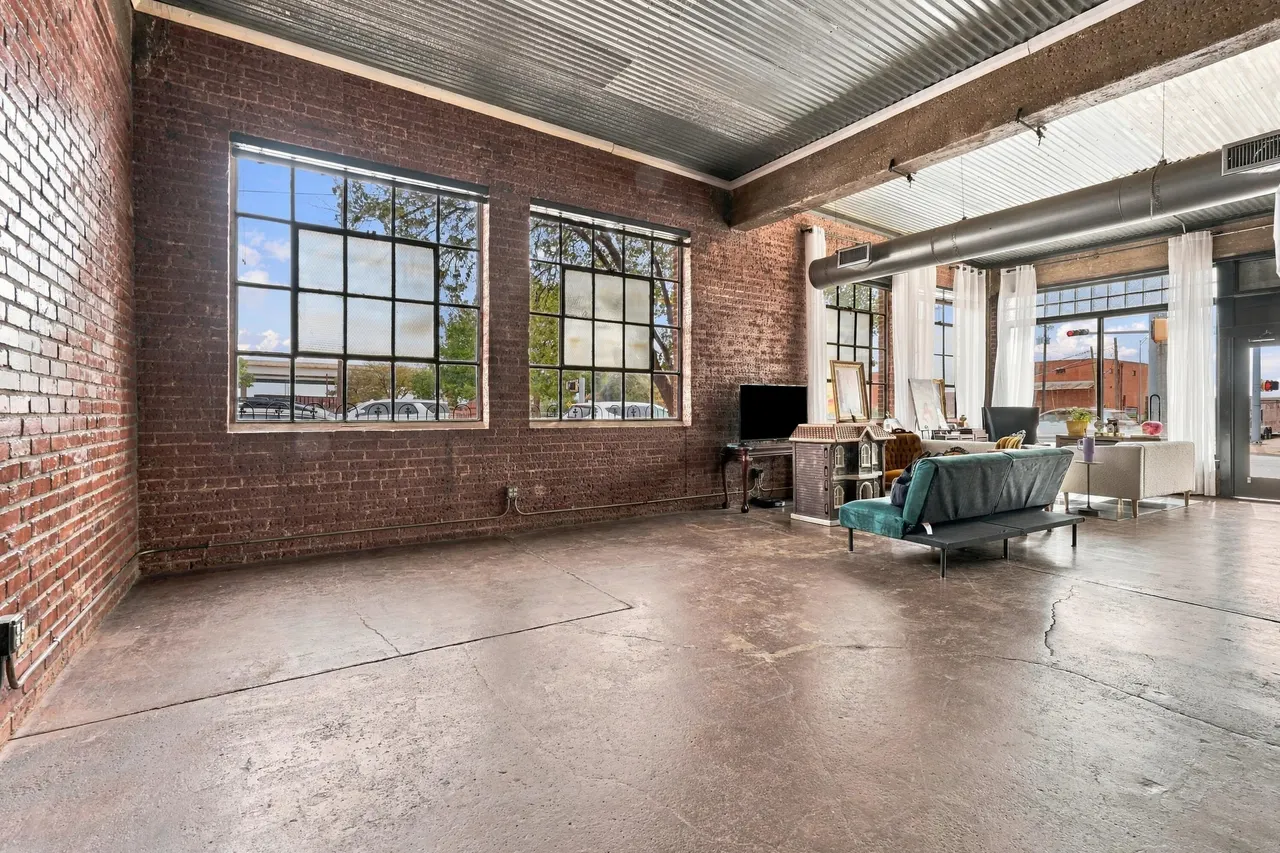 Photo 9 — 602 Broadway Street, Lubbock, TX 79401