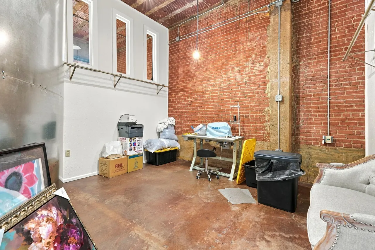 Photo 14 — 602 Broadway Street, Lubbock, TX 79401