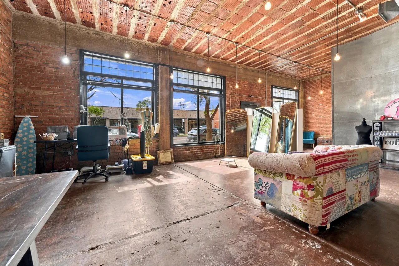Photo 17 — 602 Broadway Street, Lubbock, TX 79401