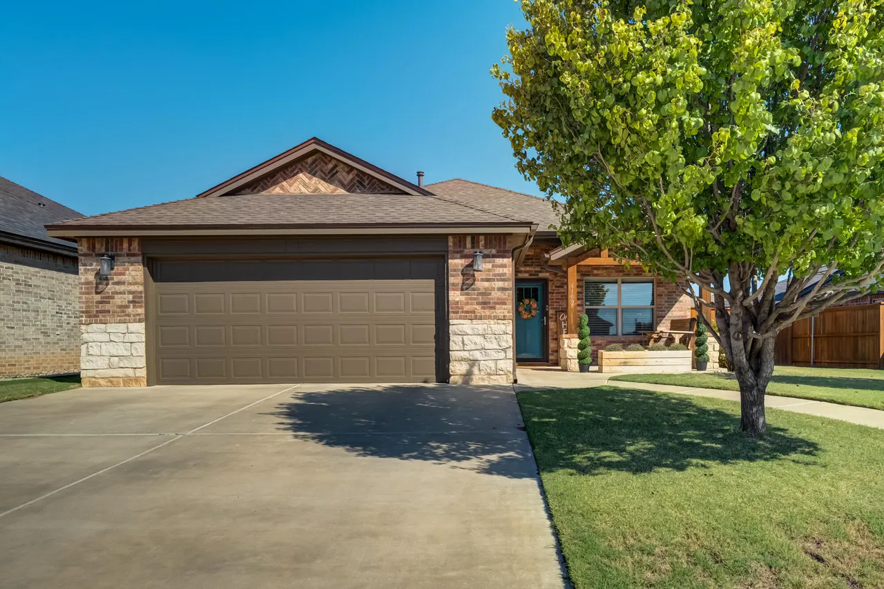 Front exterior — 6102 103rd Street, Lubbock, TX 79424