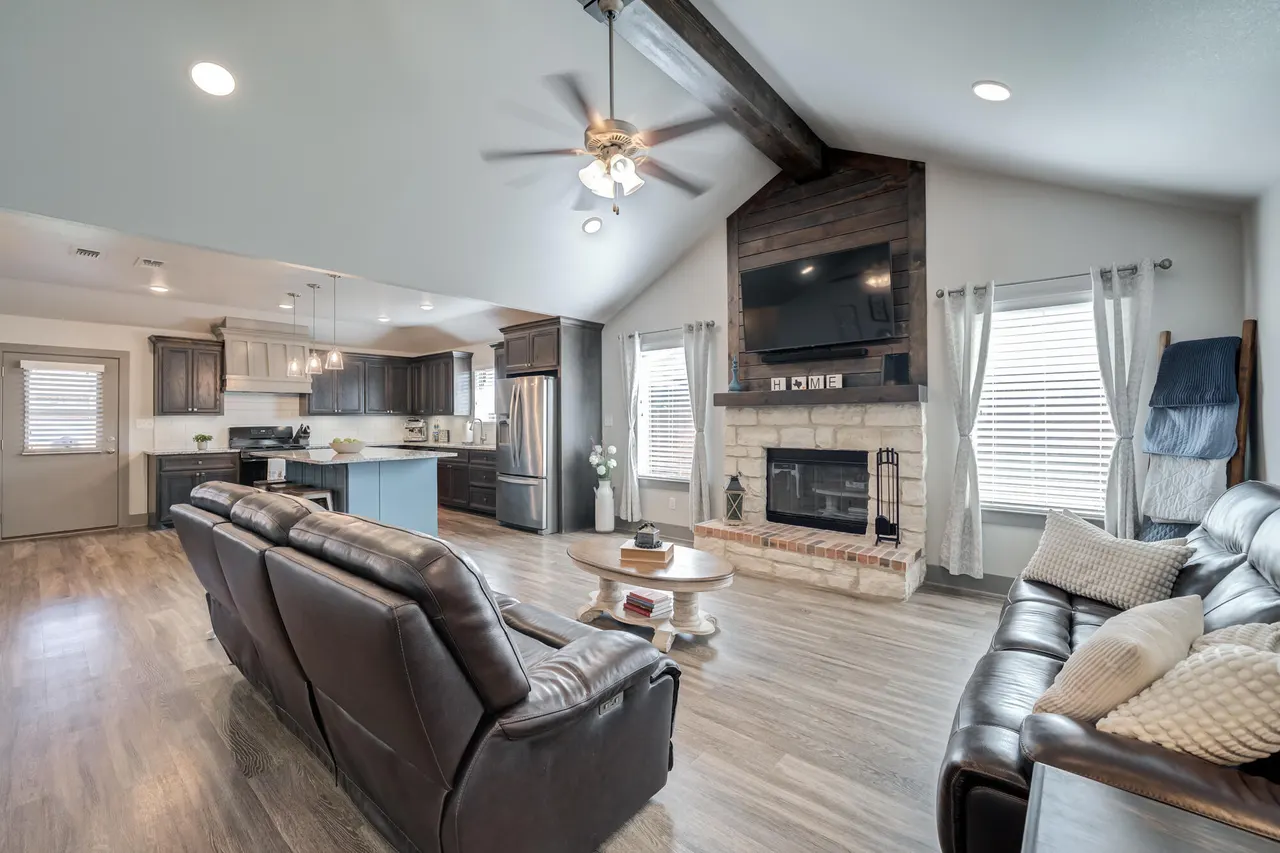 Photo 11 — 6102 103rd Street, Lubbock, TX 79424