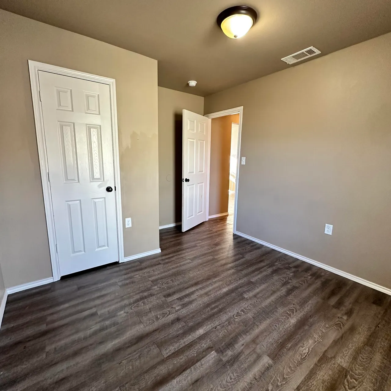 Photo 10 — 119 36th Street, Lubbock, TX 79404