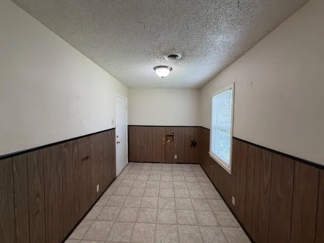 Photo 4 — 4608 32nd Street, Lubbock, TX 79410