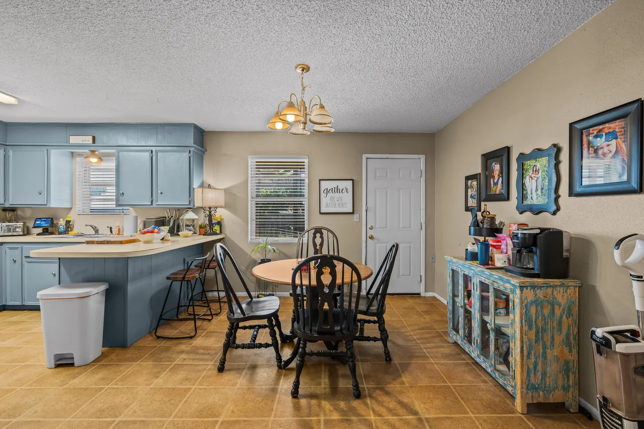 Photo 12 — 1007 Avenue H, Abernathy, TX 79311