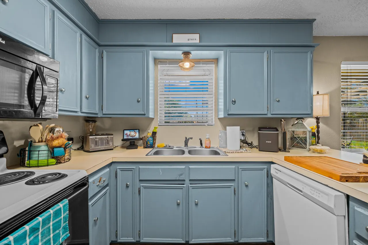 Photo 9 — 1007 Avenue H, Abernathy, TX 79311