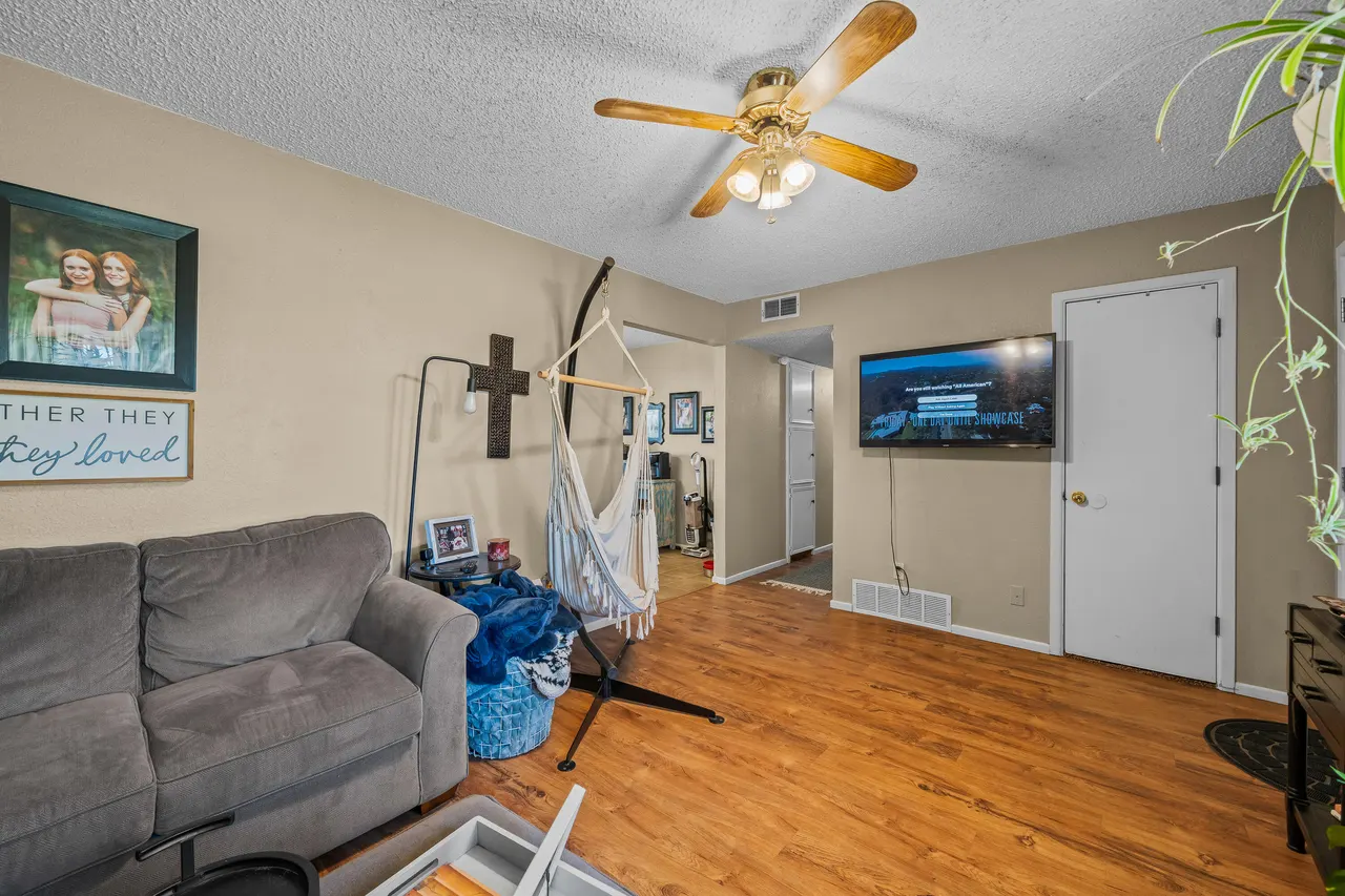 Photo 7 — 1007 Avenue H, Abernathy, TX 79311