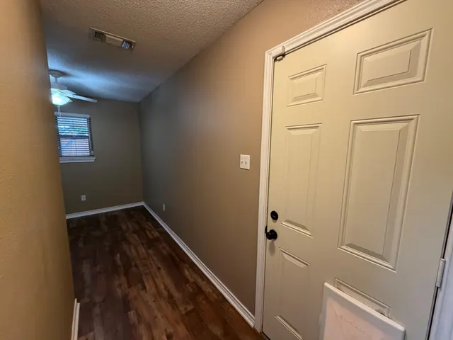 Photo 8 — 5515 99th Street, Lubbock, TX 79424