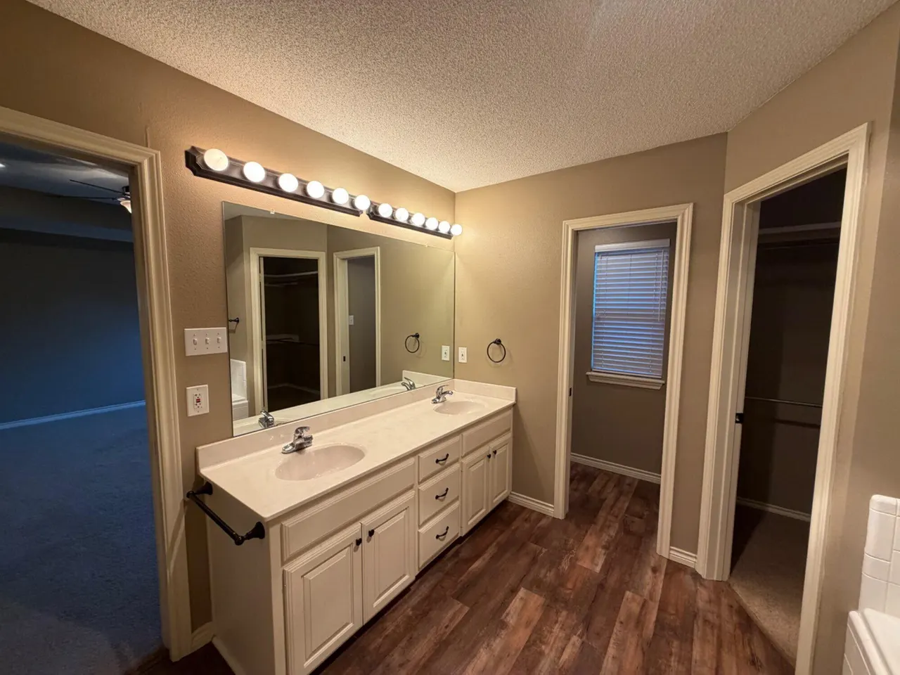 Photo 11 — 5515 99th Street, Lubbock, TX 79424