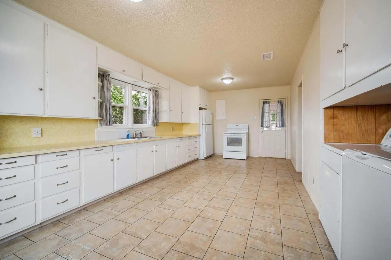 Photo 6 — 3919 E F M 1729, Lubbock, TX 79403