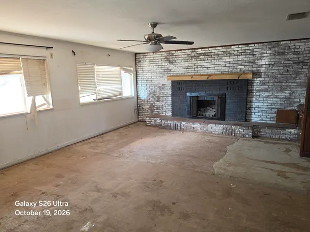 Photo 4 — 1421 E Cardwell Street, Brownfield, TX 79316