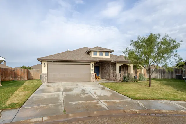 Photo 3 — 2126 140th Street, Lubbock, TX 79423