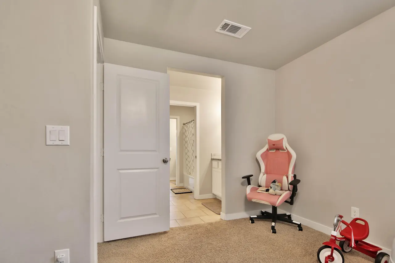 Photo 19 — 2704 Viola Avenue, Lubbock, TX 79407
