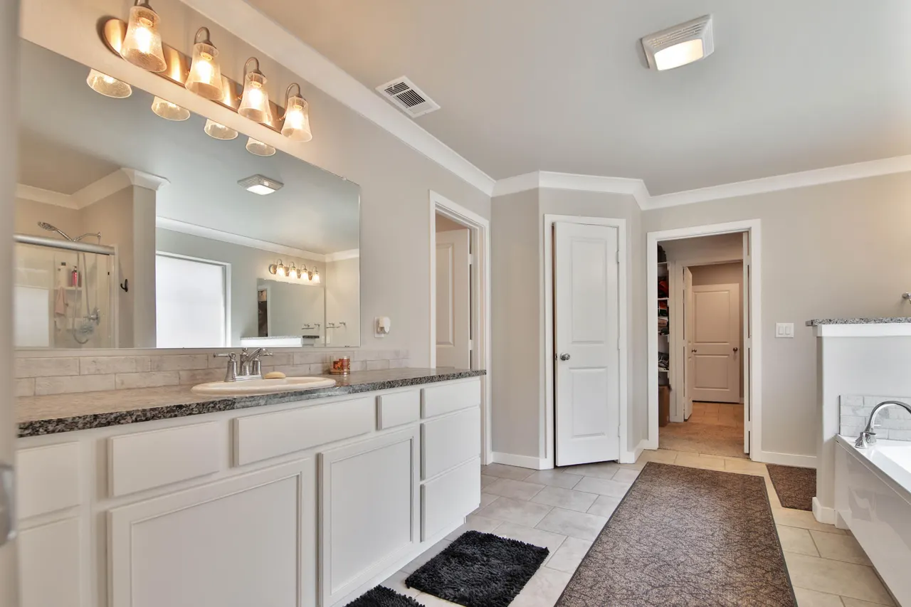 Photo 37 — 2704 Viola Avenue, Lubbock, TX 79407