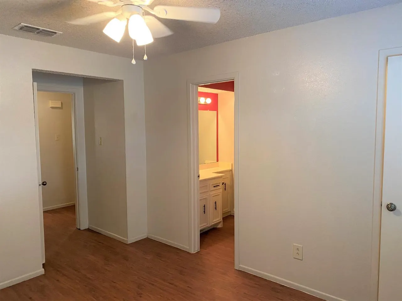 Photo 9 — 117 Troy Avenue, Lubbock, TX 79416