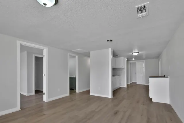 Photo 6 — 312 N Avenue R, Lubbock, TX 79415