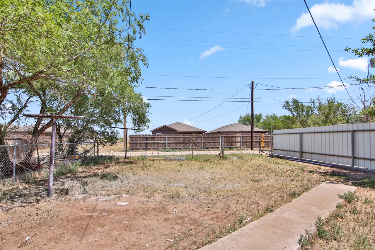 Photo 25 — 312 N Avenue R, Lubbock, TX 79415