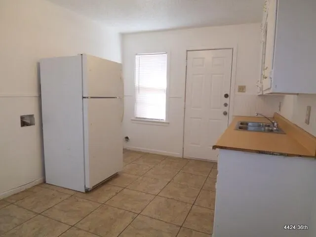 Photo 4 — 4422 36th Street B, Lubbock, TX 79414