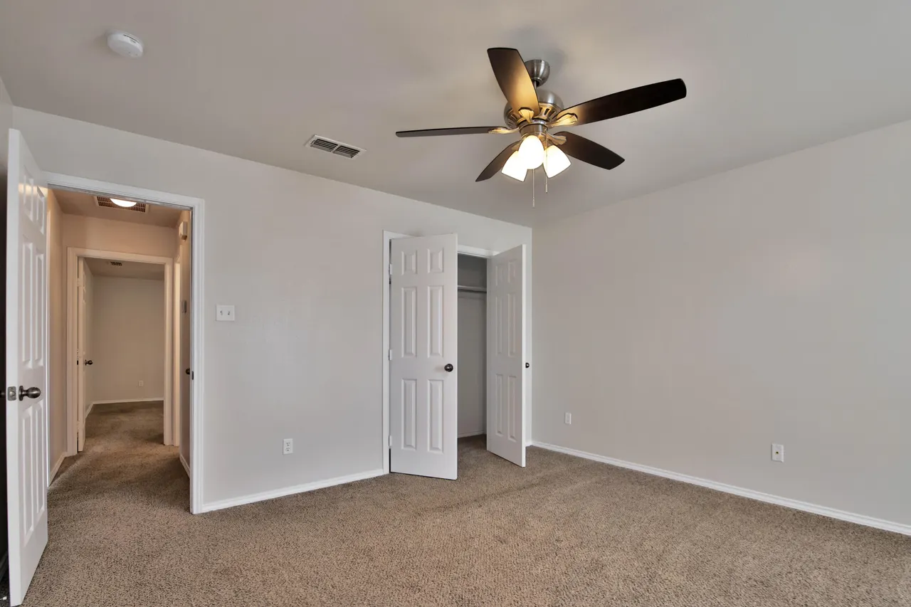 Photo 15 — 6932 35th Street, Lubbock, TX 79407