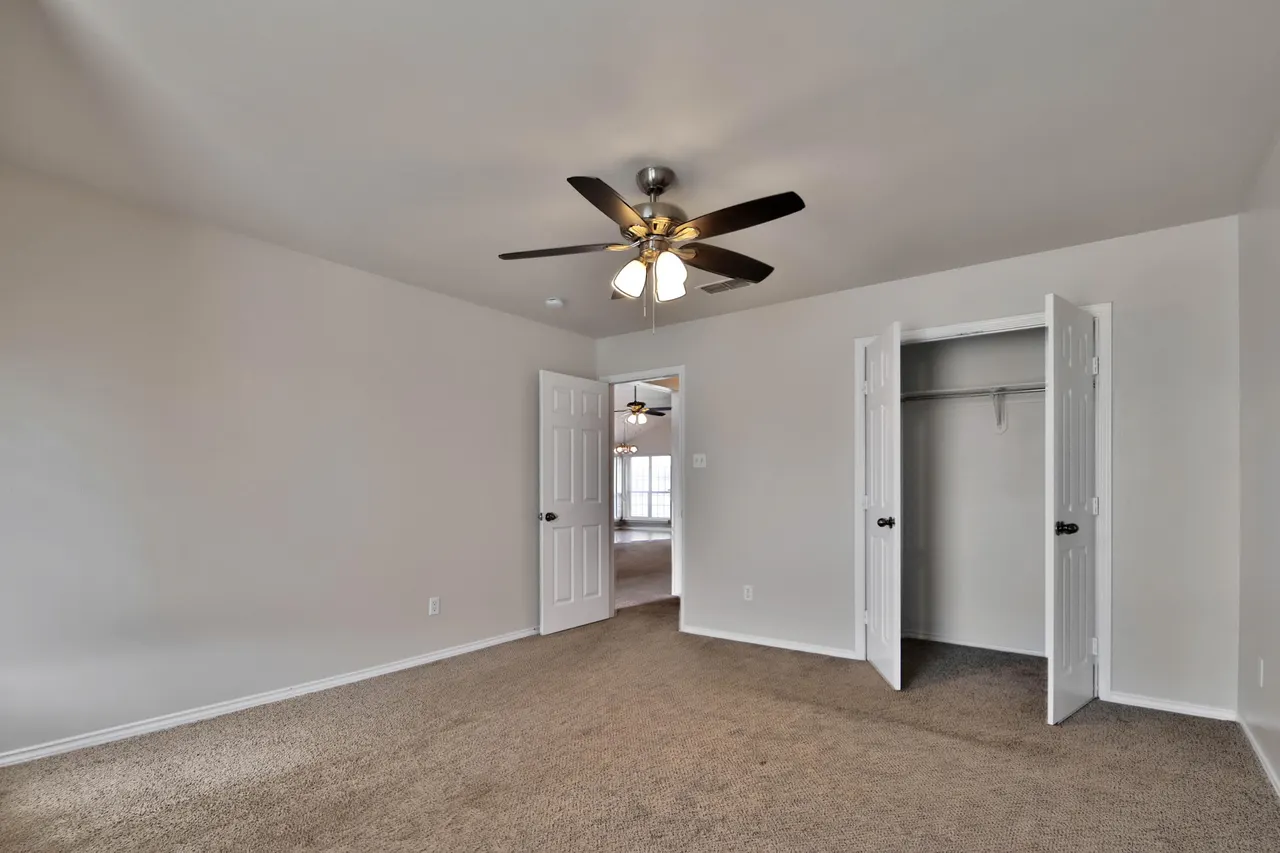 Photo 16 — 6932 35th Street, Lubbock, TX 79407