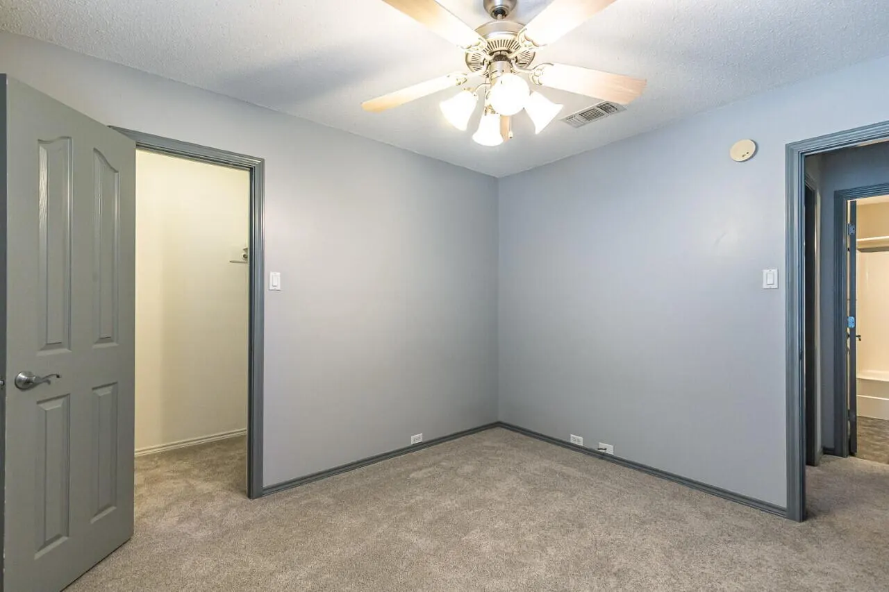 Photo 9 — 2508 108th Drive, Lubbock, TX 79423