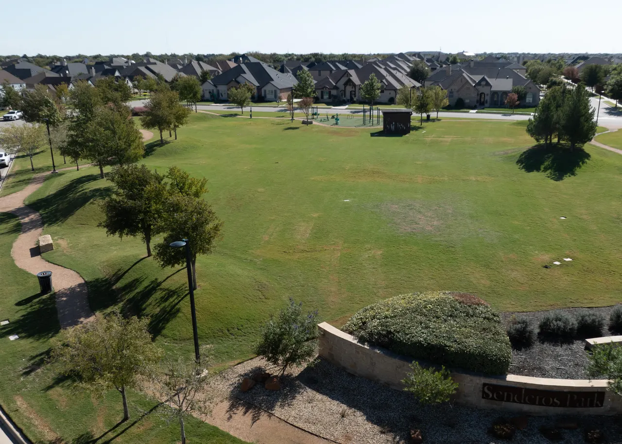 Photo 11 — 8901 La Salle Rear Avenue, Lubbock, TX 79424