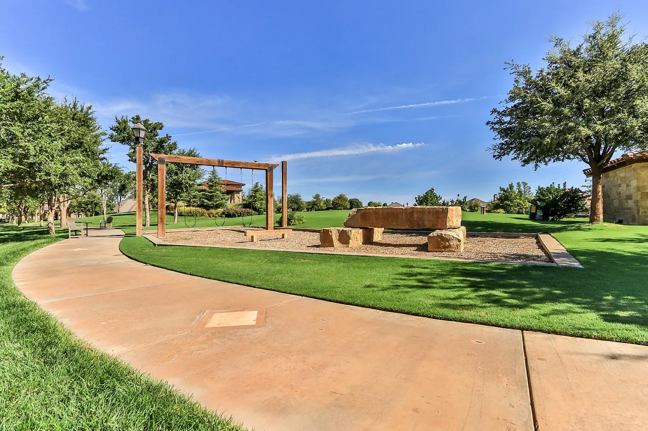 Photo 41 — 8901 La Salle Rear Avenue, Lubbock, TX 79424