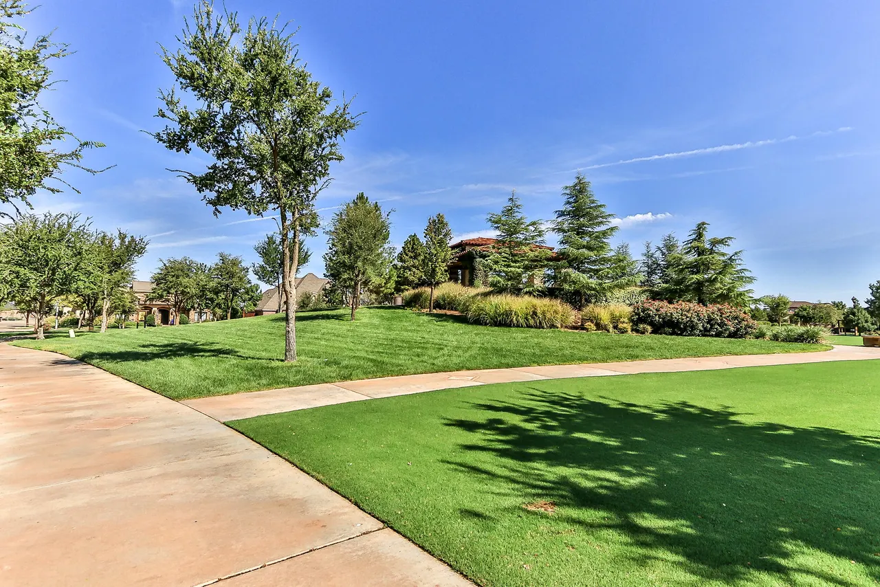 Photo 43 — 8901 La Salle Rear Avenue, Lubbock, TX 79424