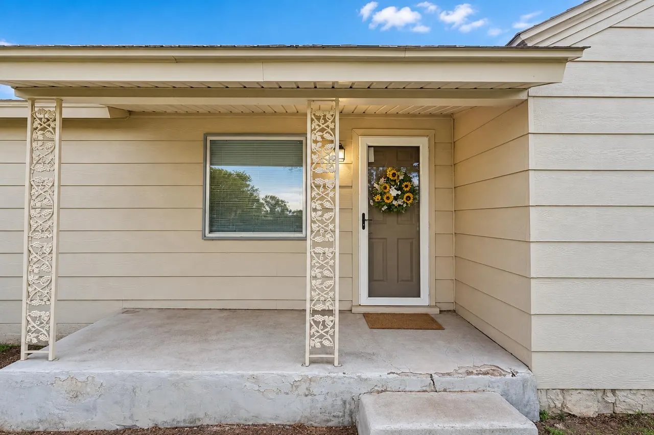 Photo 2 — 1311  132nd Street, Lubbock, TX 79423